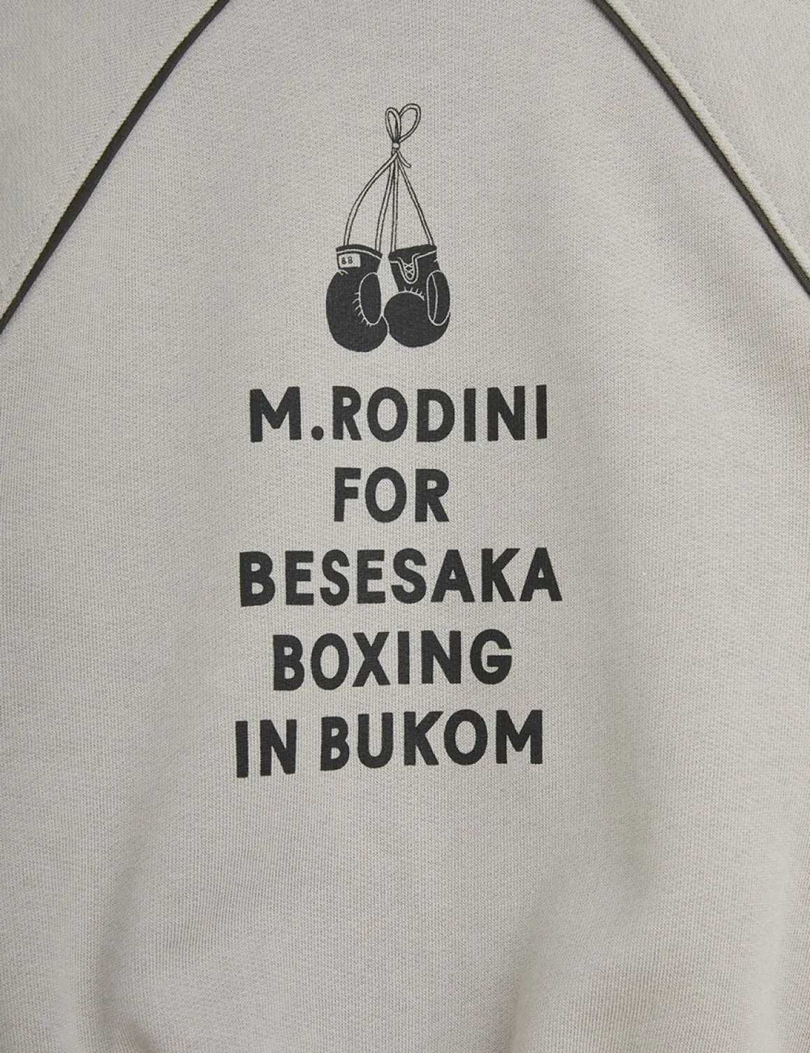 Besesaka Sweatshirt